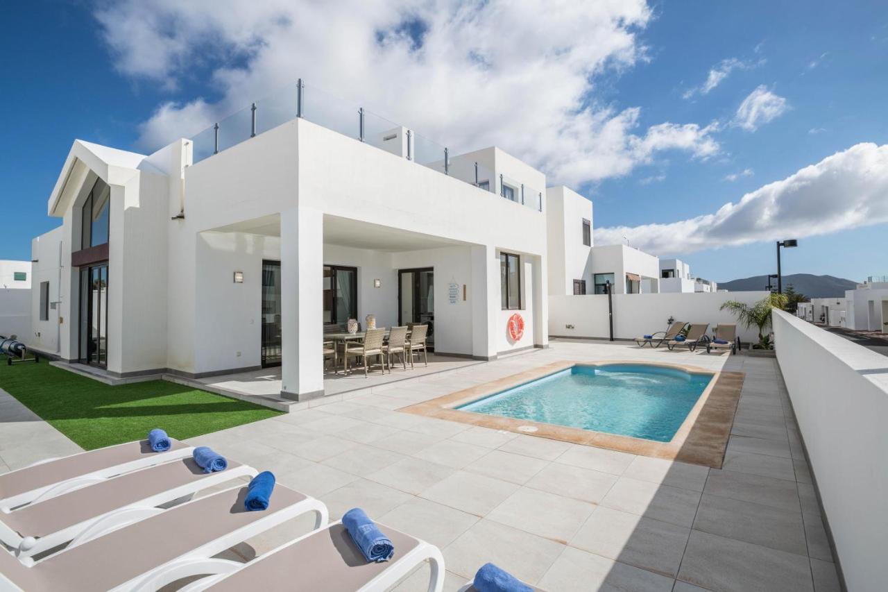 Casa Dubh Linn Playa Blanca  Exterior photo